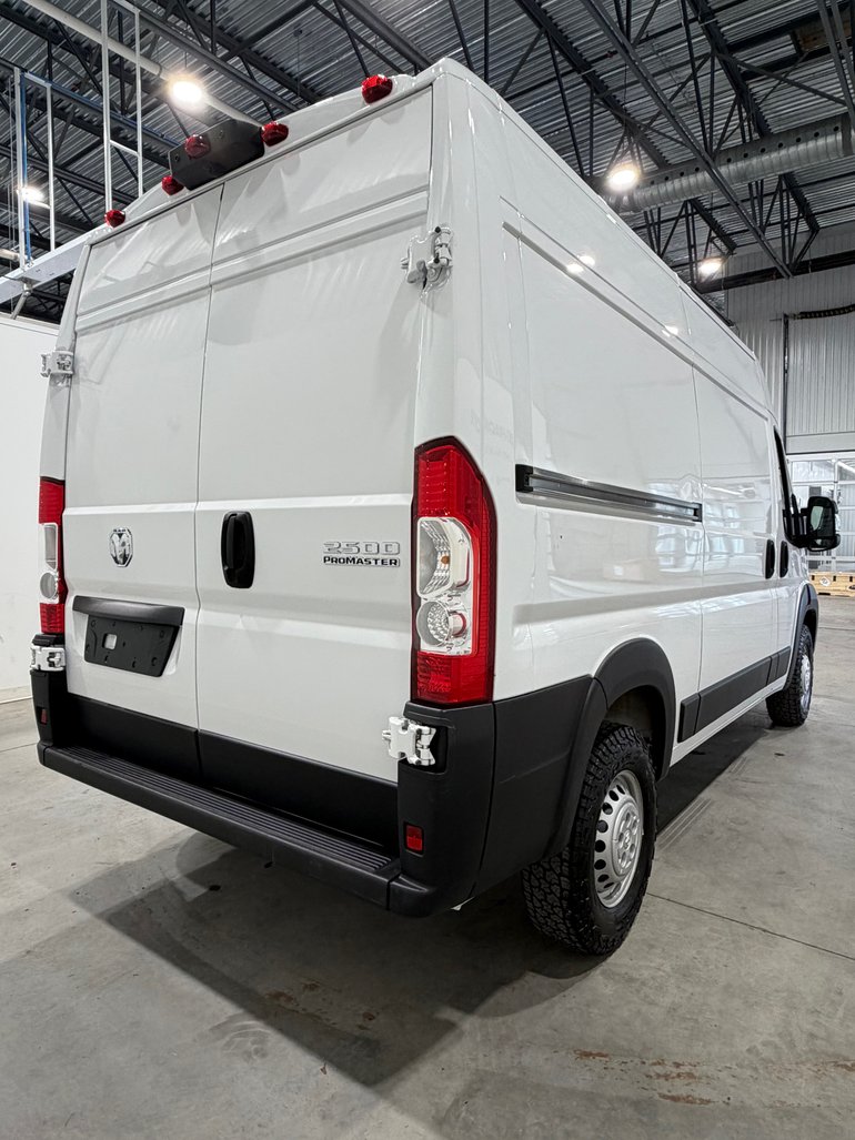 2025 Ram ProMaster Cargo Van