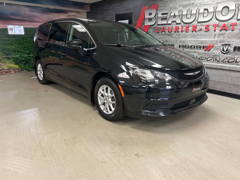 2022 Chrysler GRAND CARAVAN SXT