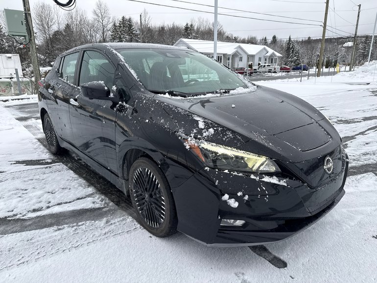 2023 Nissan LEAF