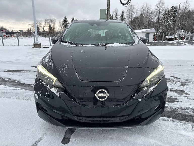 2023 Nissan LEAF