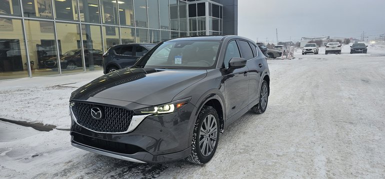 Mazda CX-5 Signature 2025