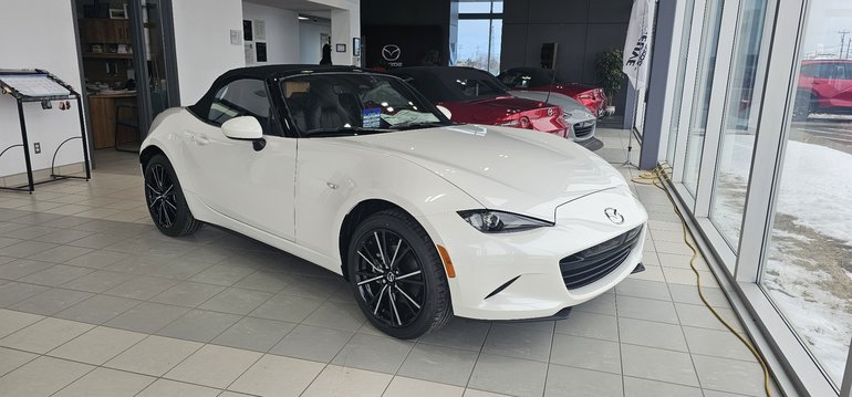 2026 Mazda MX-5 GT