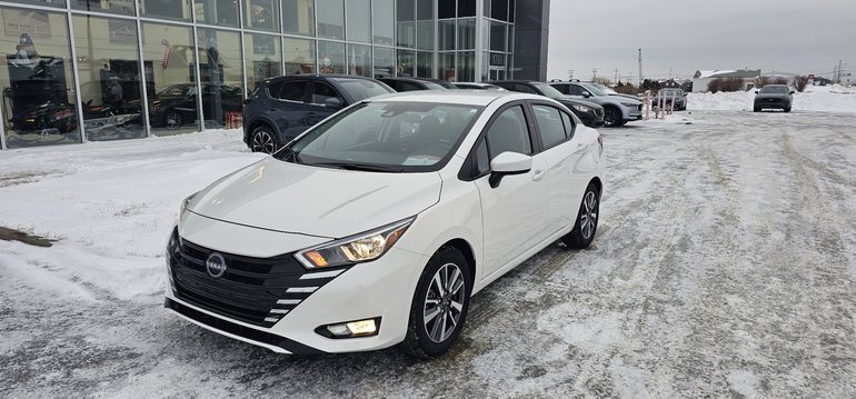 Nissan Versa SV 2024