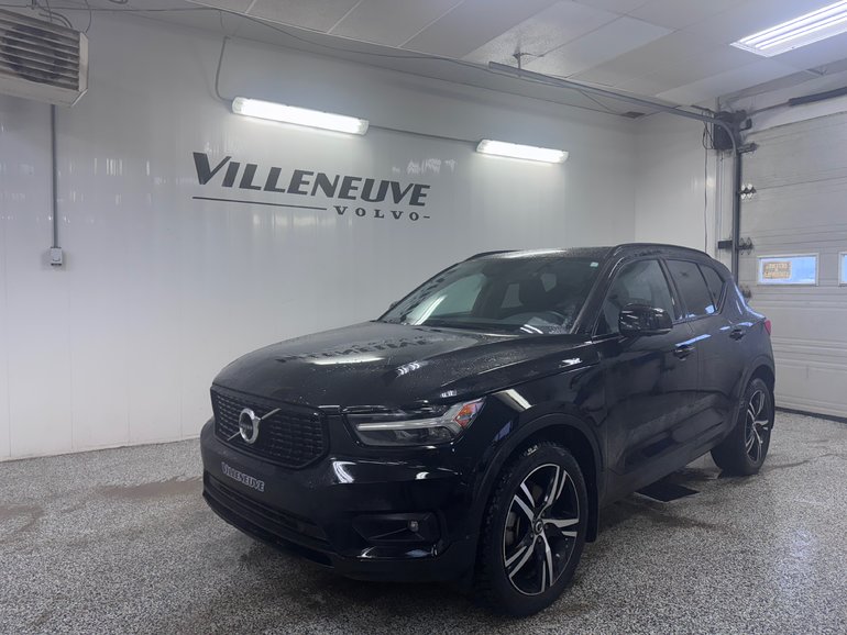 2021 Volvo XC40 R-DESIGN