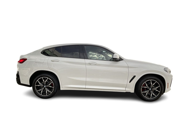 2025 BMW X4