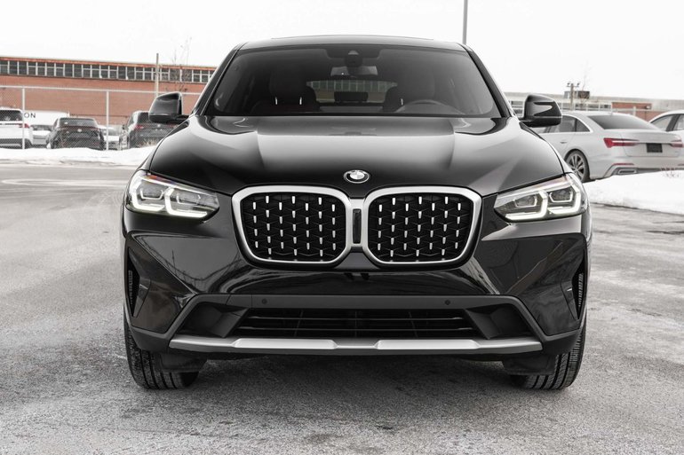 2023 BMW X4