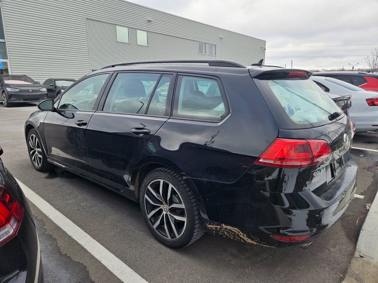 2017 Volkswagen Golf SportWagen