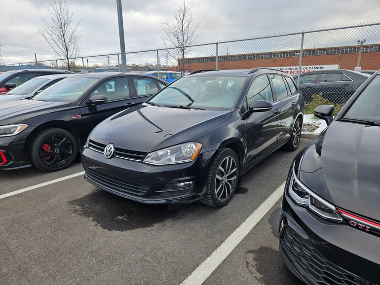 2017 Volkswagen Golf SportWagen