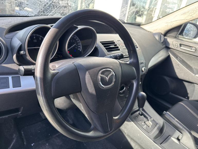 2013 Mazda MAZDA3