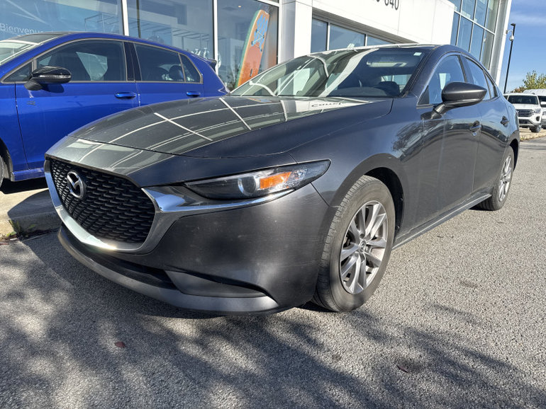 Mazda MAZDA3 GX MANUELLE CARPLAY CAMÉRA SIÈGE CHAUFFANT 2022