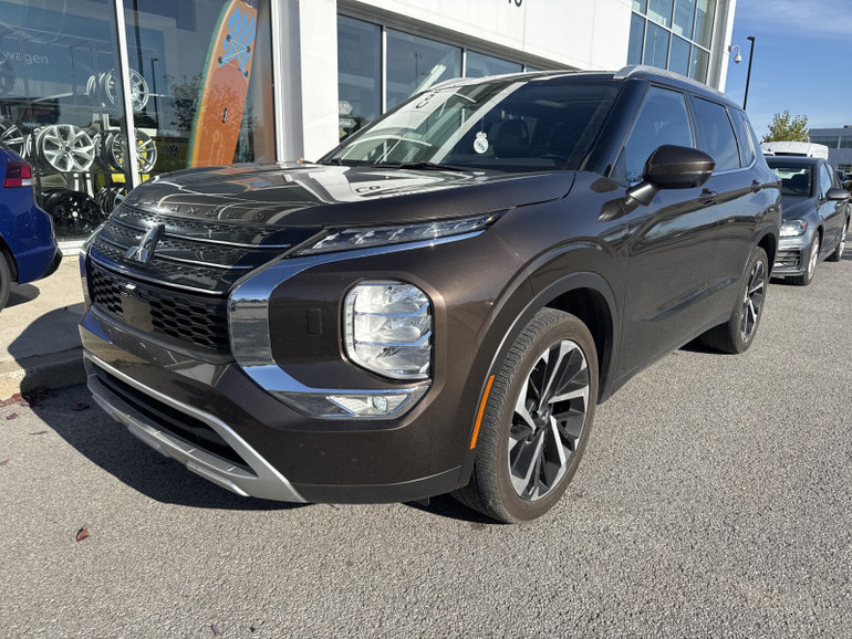 Mitsubishi OUTLANDER SEL TOIT PANO CUIR CAMÉRA 360 CARPLAY 2022