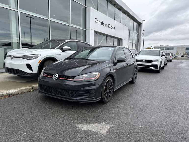 Volkswagen Golf GTI AUTOBAHN CUIR TOIT PANO CARPLAY 2021