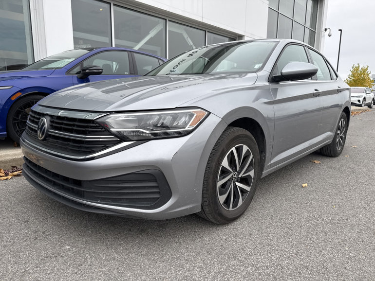 Volkswagen JETTA TRENDLINE AUTOMATIQUE CARPLAY CAMÉRA SIEGES CHAUFF 2022