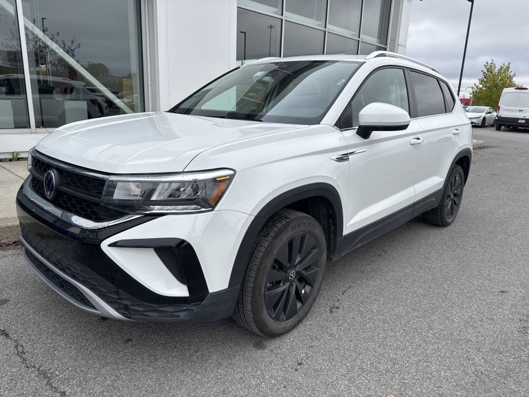 Volkswagen TAOS COMFORTLINE CUIR TOIT PANO CARPLAY CAMÉRA 2024