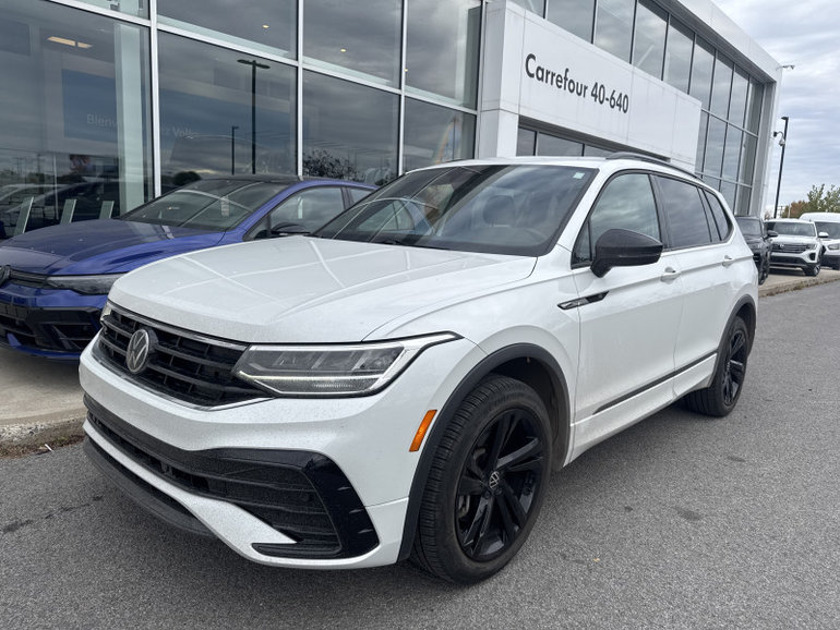 Volkswagen TIGUAN COMFORTLINE R-LINE BLACK ÉDITION 4MOTION CUIR TOIT 2023