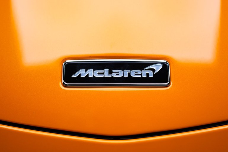 2023 McLaren GT