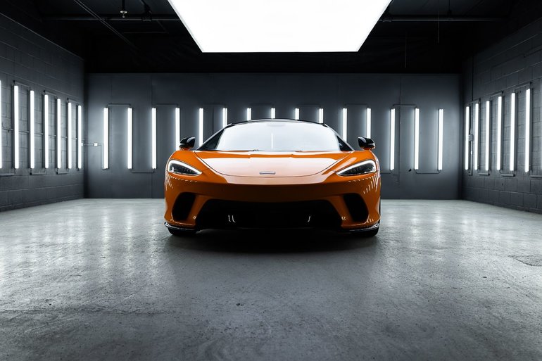 2023 McLaren GT
