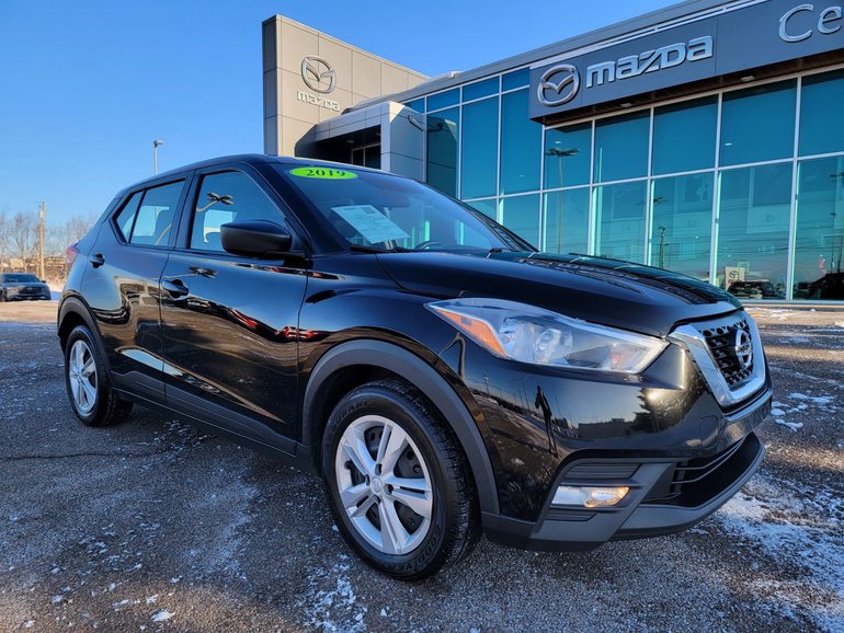 2019 Nissan Kicks S