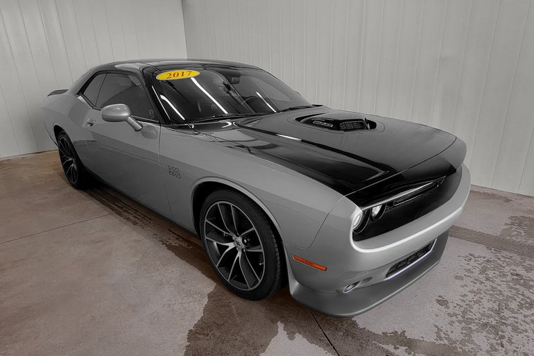 2017 Dodge CHALLENGER SCAT PACK SHAKER