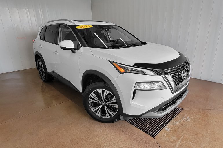 2023 Nissan ROGUE SV MOONROOF