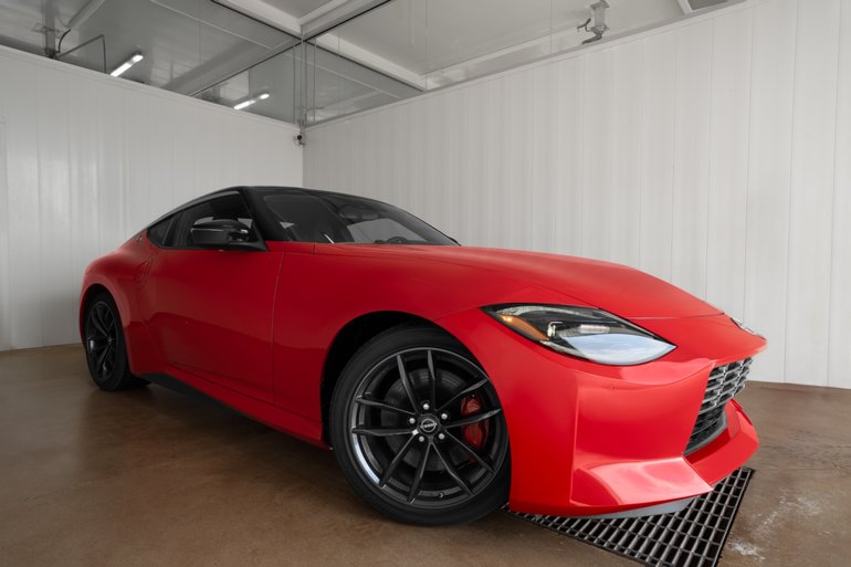 2025 Nissan Z PERFORMANCE
