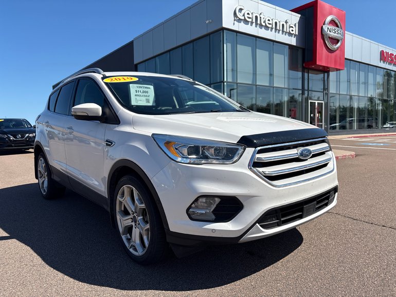 2019 Ford ESCAPE TITANIUM