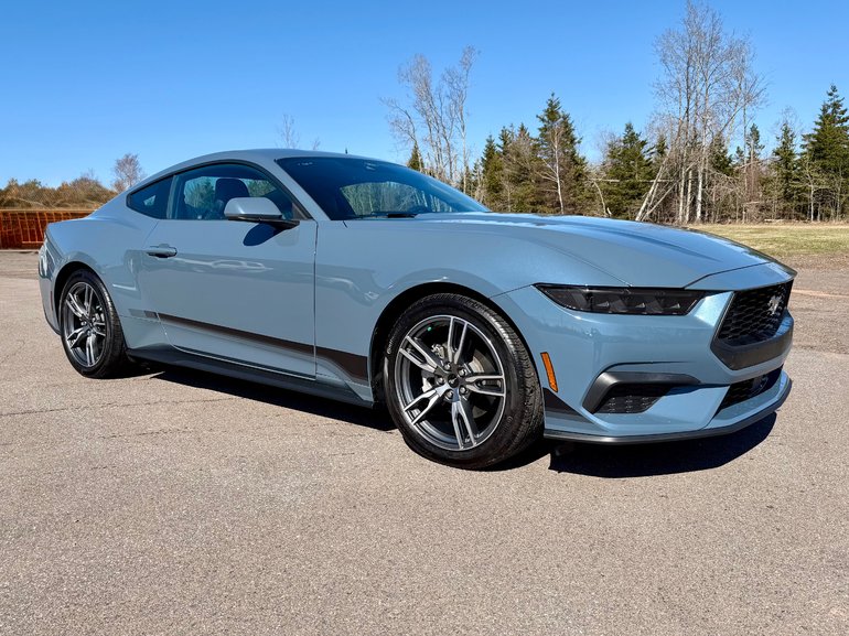 2025 Ford Mustang EcoBoost Premium