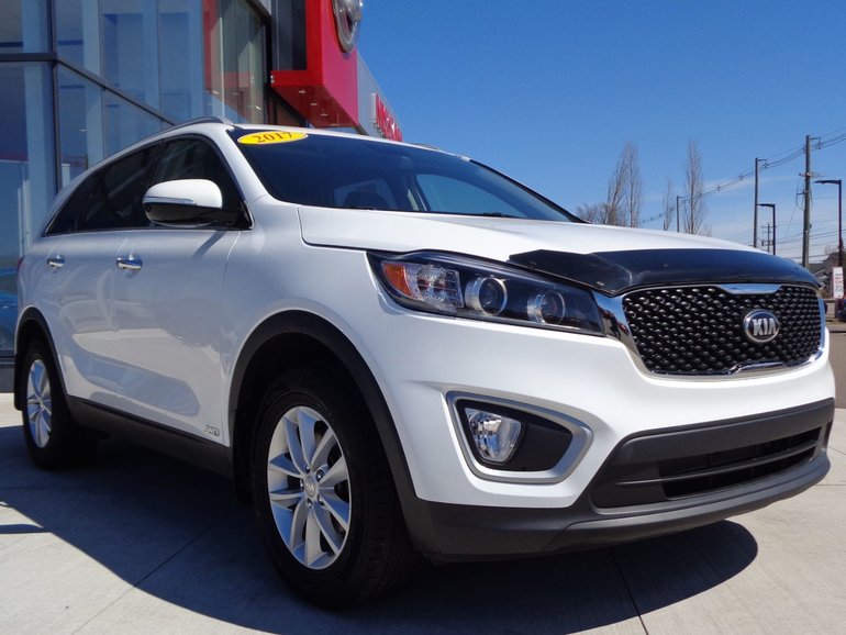 Centennial Nissan of Summerside | 2017 Kia Sorento LX AWD ...