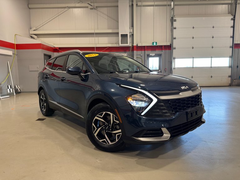 2023 Kia SPORTAGE LX