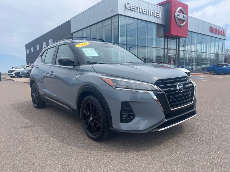 2021 Nissan Kicks SR