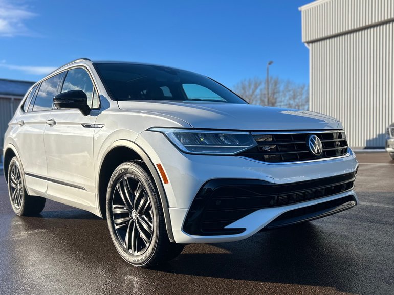 2022 Volkswagen TIGUAN COMFORTLINE R-LINE BLACK EDITION