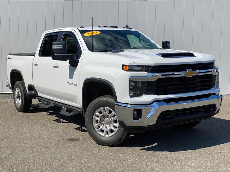 2024 Chevrolet Silverado 2500HD LT | Cam | USB | HtdWheel | Warranty to 2028