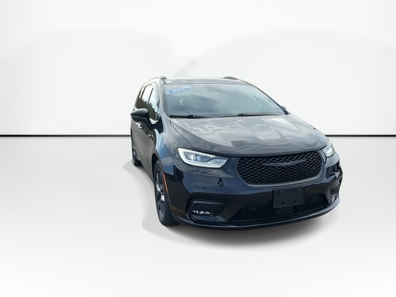 2022 Chrysler Pacifica