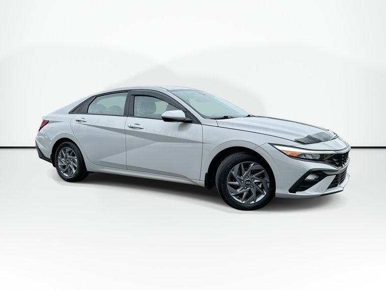 2024 Hyundai ELANTRA PREFERRED