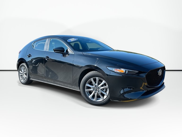 2025  Mazda3 Sport GS | Cam | HtdSts | Bluetooth | Warranty to 2030