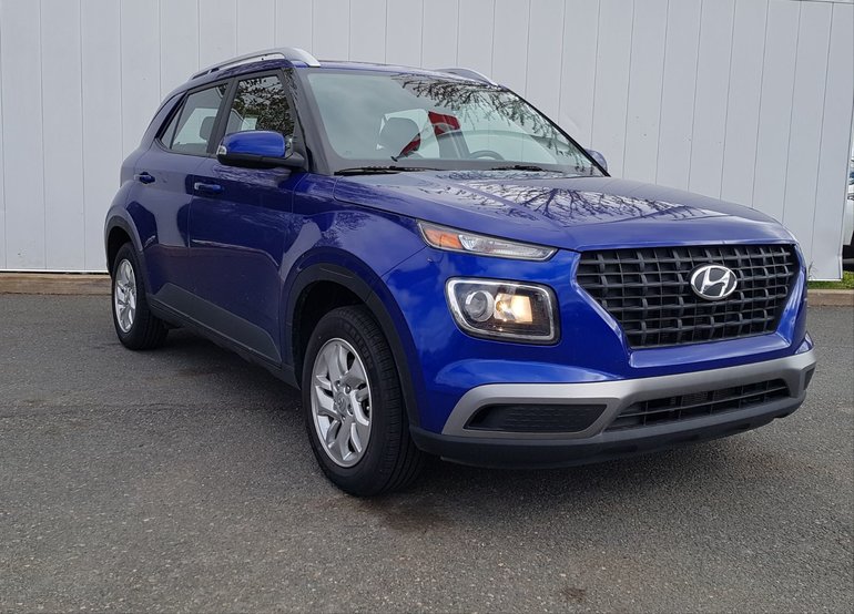 2024 Hyundai Venue Preferred | Cam | USB | HtdWheel | Bluetooth | XM