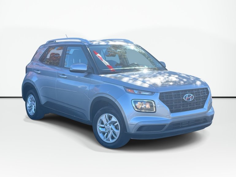2025 Hyundai Venue Preferred | Cam | USB | Warranty to 2030