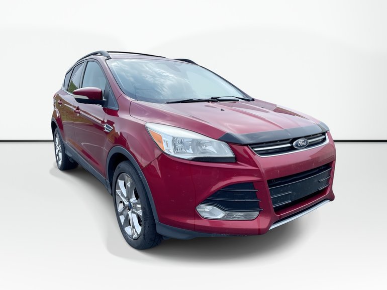 2013 Ford ESCAPE SEL | Htd Seats | Backup Cam | Keyless Entry
