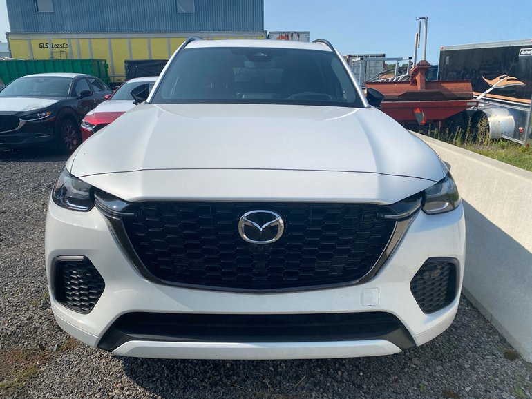 2025 Mazda CX-70 Plug-In Hybrid