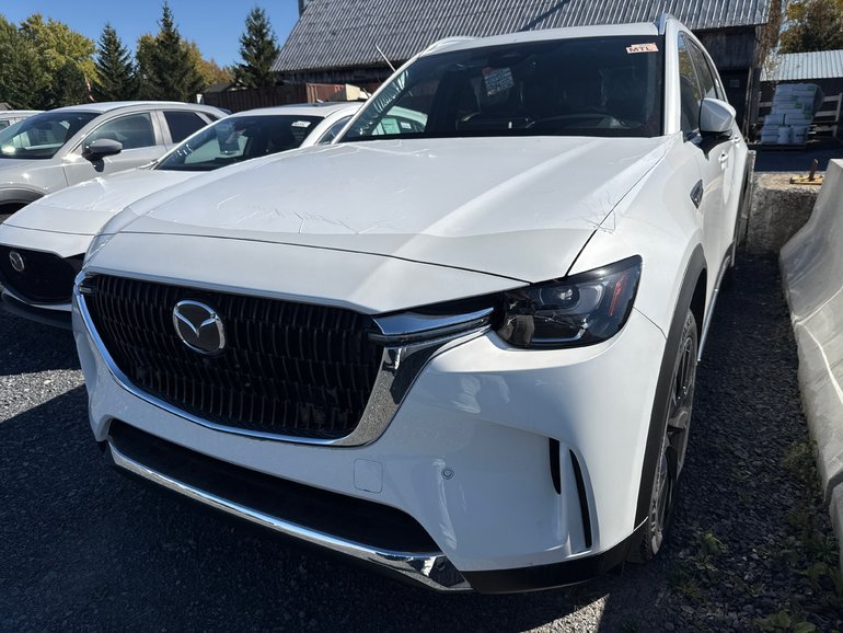 2025 Mazda CX-90 Plug-In Hybrid