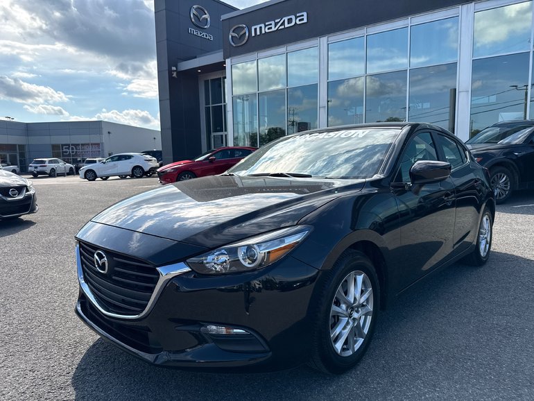 Mazda3 Sport GS SIEGES ET VOLANT CHAUFFANTS CAMERA BLUETOOTH 2018
