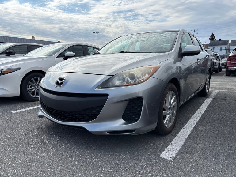 Mazda3 GX A/C BLUETOOTH MAGS  REGULATEUR ANTIPATINAGE 2013