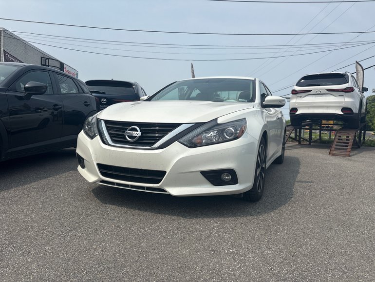 Nissan Altima SL CUIR TOIT A/C BIZONE SIEGES ET VOLANT CHAUFFANT 2018