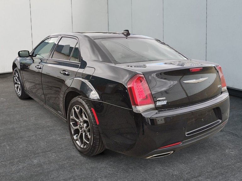 2018 Chrysler 300