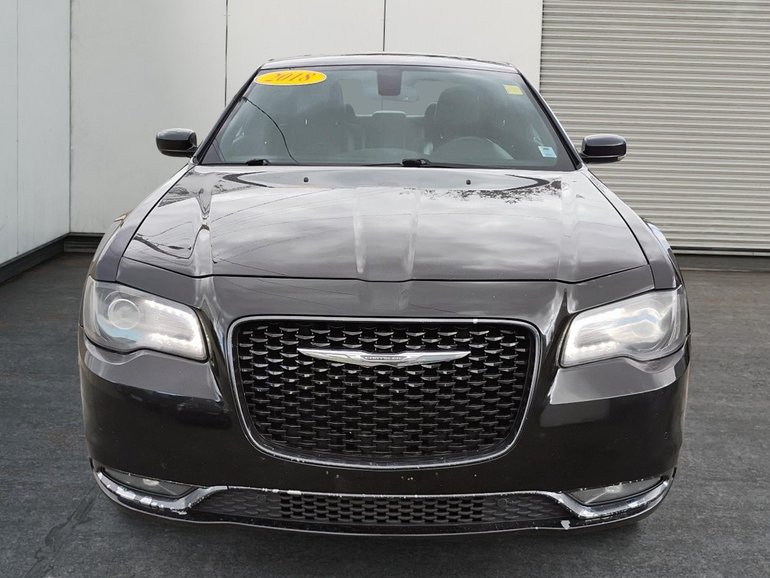 2018 Chrysler 300