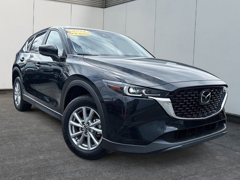 2024 Mazda CX-5 GS | Leather | Cam | USB | Warranty to 2031