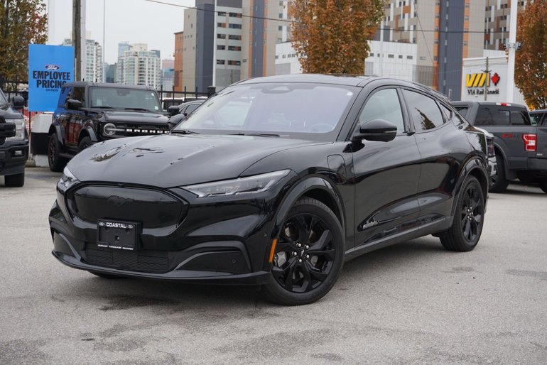 2023 Ford MUSTANG MACH-E