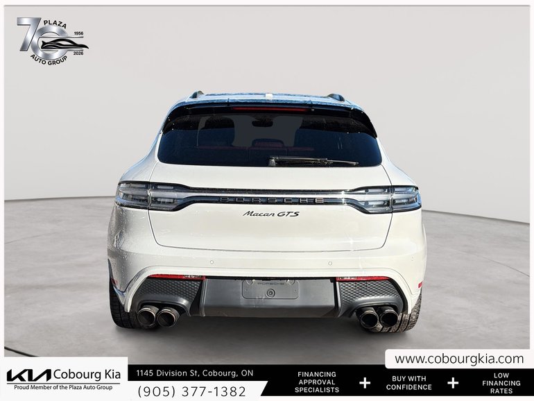 2022 Porsche Macan