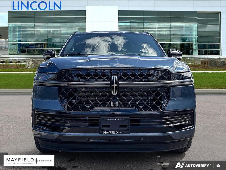2027 Lincoln Navigator