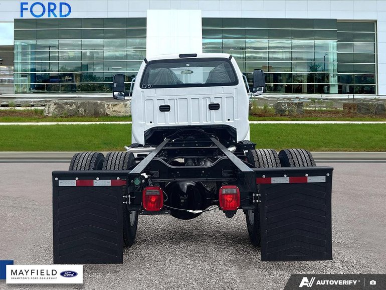 2027 Ford Super Duty F-750 Straight Frame